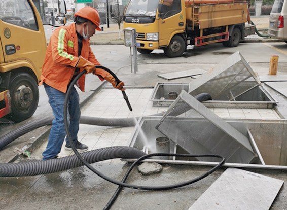 那大镇隔油池清理